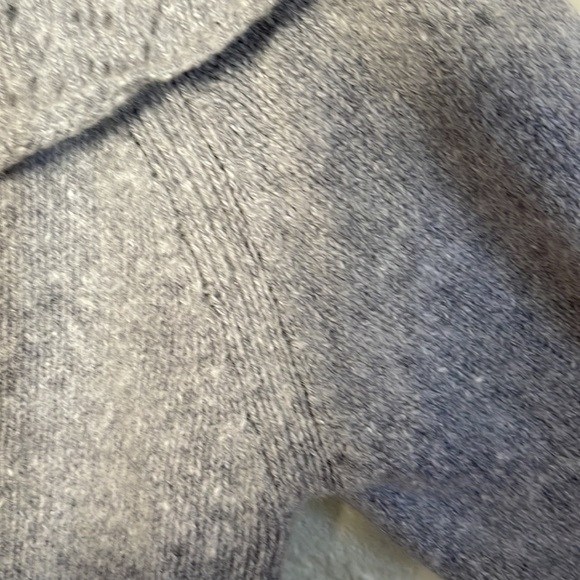 Angora blend cowl neck Sweater (L) - Picture 8 of 12